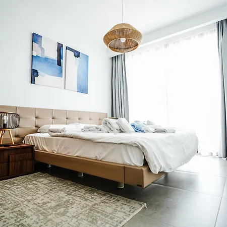 Mykonos Homes Kirenia