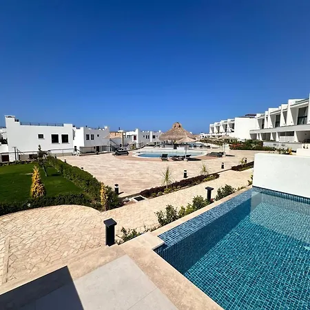 بيت للعطل Mykonos Homes كيرينيا